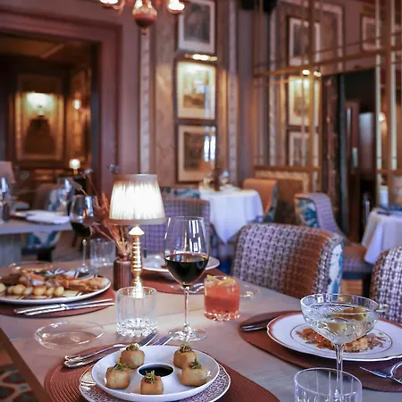 Melia Kensington Member Of Melia Collection 4*