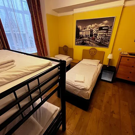 Shakespeare Hotel