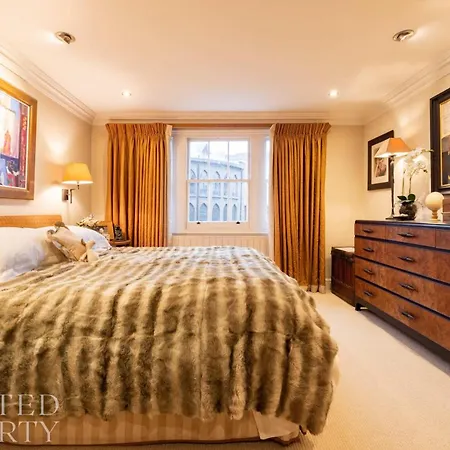 Apartment Lavish 2 Bedroom Flat With Roof Garden By Hyde Park