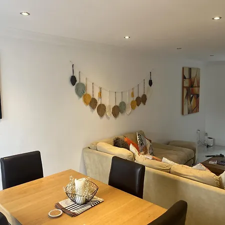 Reach Retreat Spacious 4bed House Startford Maryland Great Transport Links Holiday home *