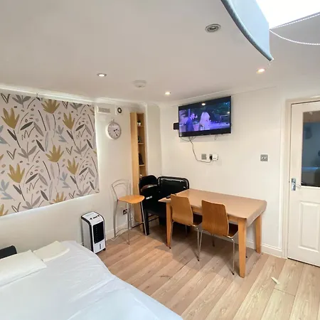 Prime Apartment *