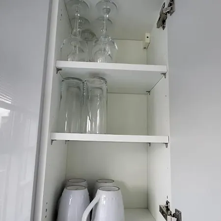 1 Bed, G-floor Close To O2, Excel And Airport