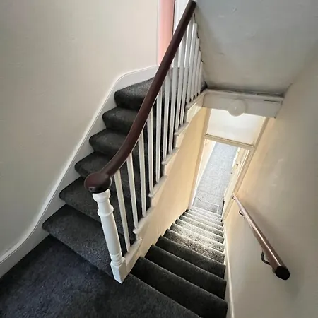 Escape Homestay London