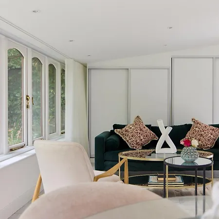 Apartment The Primrose Hill Place - Charming 4bdr Flat With Communal Garden *