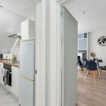 Crystal Palace Stylish Gem Slp 4 Next To Transport Apartment *