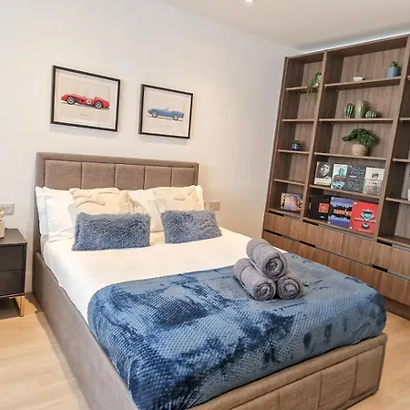Appartamento Modern & 3bedroom Flat With Pvt Balcony Steps From Regent's Park Londra