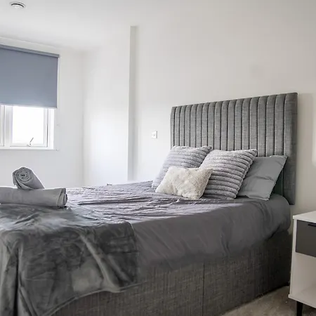 Luxora - Luxury 2 Bedroom *