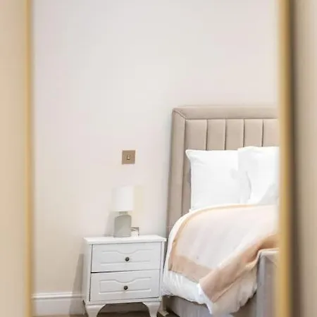 New 3bed In Knightsbridge 公寓 伦敦