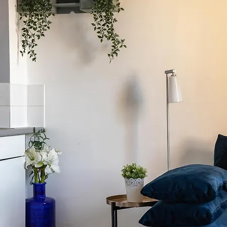 1-bed Penthouse Notting Hill *