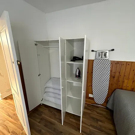 Ustay Fulham * London