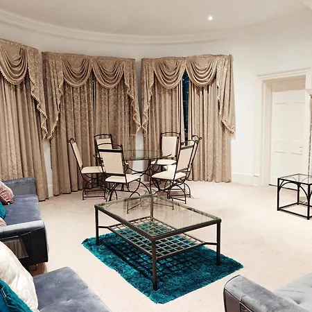 Headsonbed Spacious Excel Canarywharf For The Larger Group Near Blackwall Station