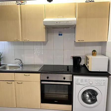 Family Studio In Central * London