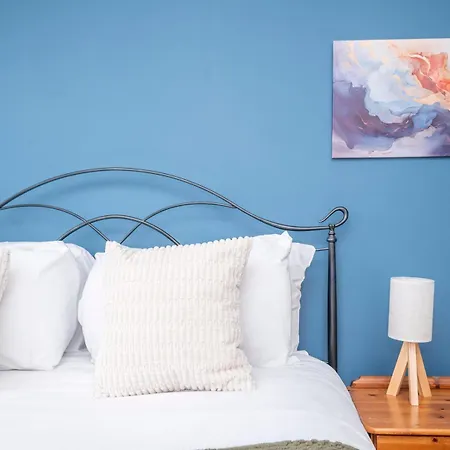 Apartmán Gated Riverside Se16 With Parking Pass The Keys *