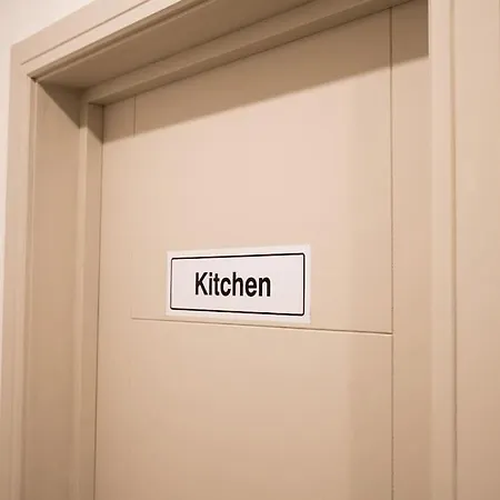 Five Star Boutique Flat In Apartment