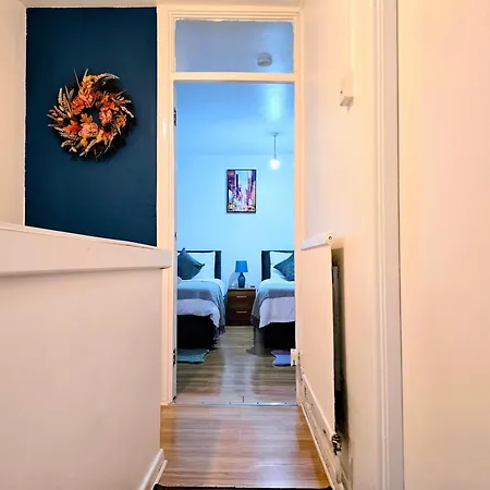 Apartment Comfy 3br Flat In The Perfect For Long