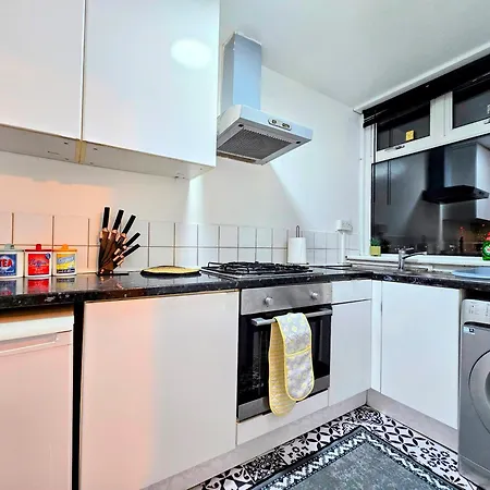 Comfy 3br Flat In The Perfect For Long Apartment London
