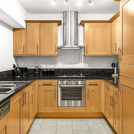 Stylish Next To Paddington Station