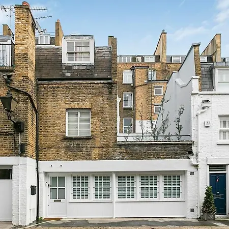 Stylish Next To Paddington Station London