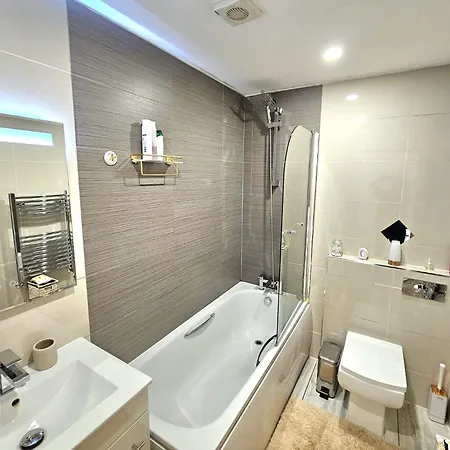 Homestay Claire Double London