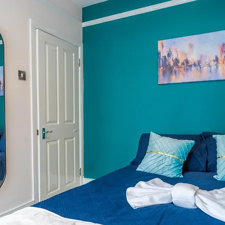 Beautiful 2 Bedroom With Private Garden In Wimbledon - Minutes From London