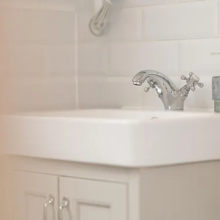 Apartment Beautiful 2 Bedroom With Private Garden In Wimbledon - Minutes From
