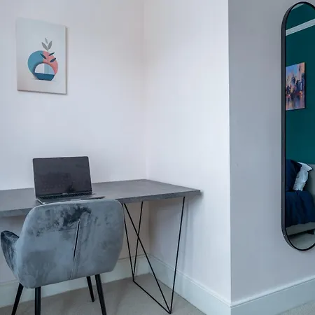 Beautiful 2 Bedroom With Private Garden In Wimbledon - Minutes From * London