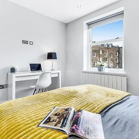Lux St Johns Wood - Sleeps 7 * Londyn