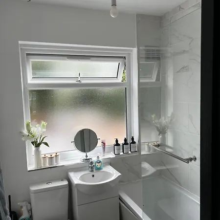 Stunning Open Plan 3 Bedroom House Holiday home