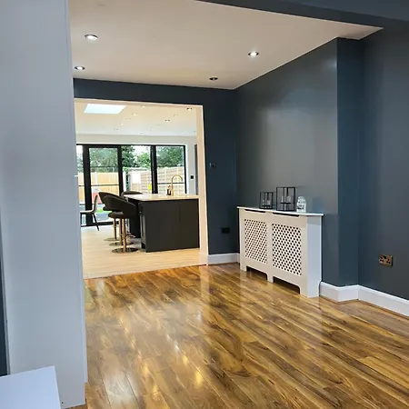 Holiday home Stunning Open Plan 3 Bedroom House *