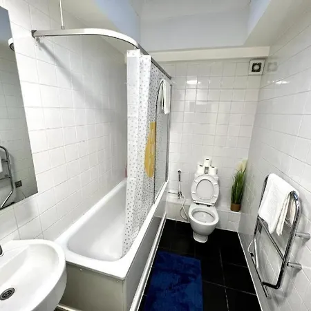 Edgware Road Beautiful Two Bedroom Apartment London