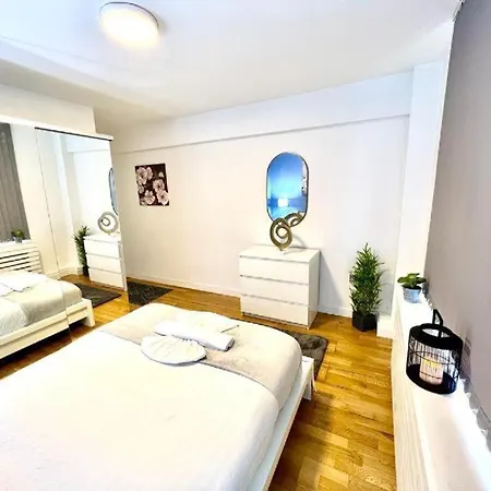 Apartment Edgware Road Beautiful Two Bedroom London
