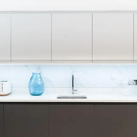 Holiday home Luxaway Mews House St Johns Wood - Sleeps Up To 11