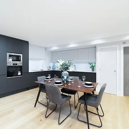 Luxaway Mews House St Johns Wood - Sleeps Up To 11 London