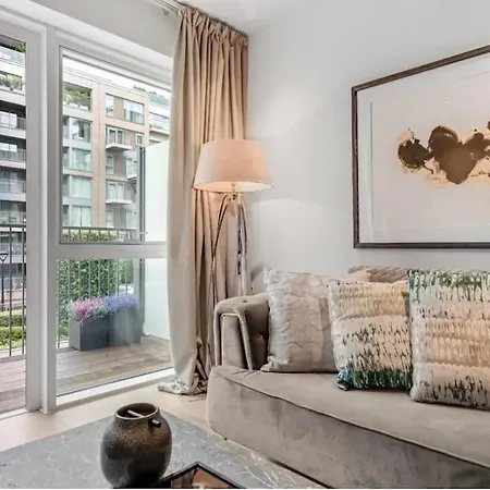 Apartment Chelsea Harbour Luxury 2 Bedroom