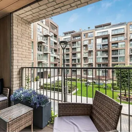Chelsea Harbour Luxury 2 Bedroom * London