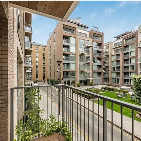 Apartment Chelsea Harbour Luxury 2 Bedroom