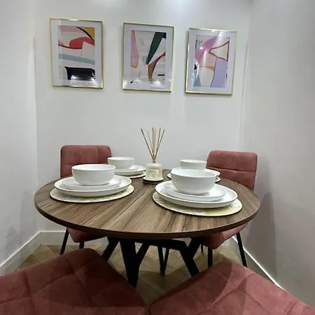 Apartment The Upper Tooting Beauty - 2bed Ground Floor Flat