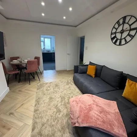 Apartment The Upper Tooting Beauty - 2bed Ground Floor Flat *