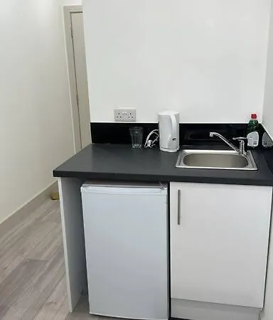 Smart 10 * Sutton (Greater London)