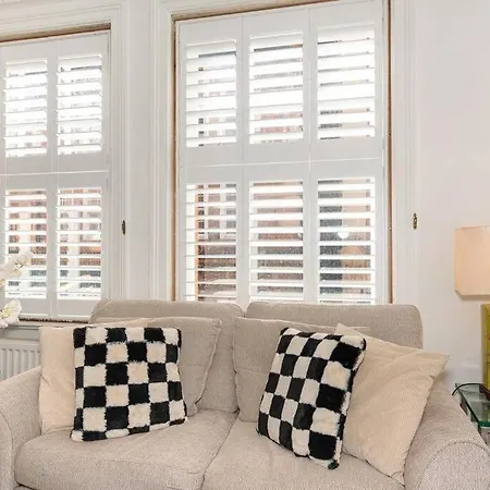 Discover 2 Bedroom In Kensington *