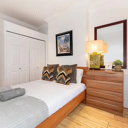 Apartment Discover 2 Bedroom In Kensington