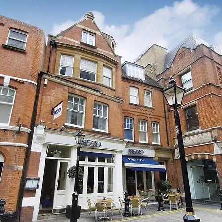 Discover 2 Bedroom In Kensington Apartment London