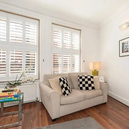 Discover 2 Bedroom In Kensington *
