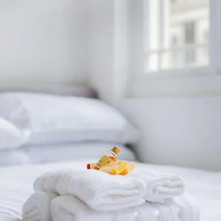 Apartment Modern Next To Paddington Station London