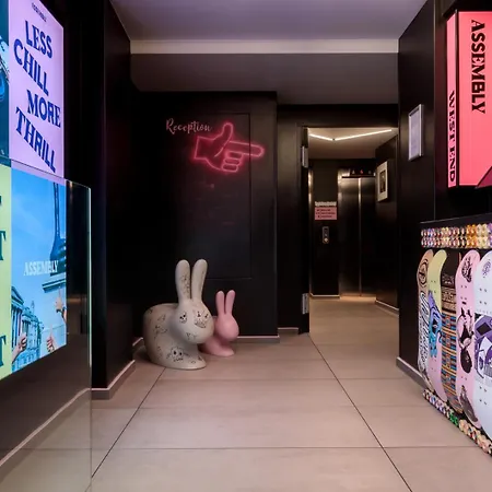 Hotel Assembly Leicester Square 3*