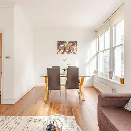 Apartment 2 Bedroom Flat In St Johns Wood London