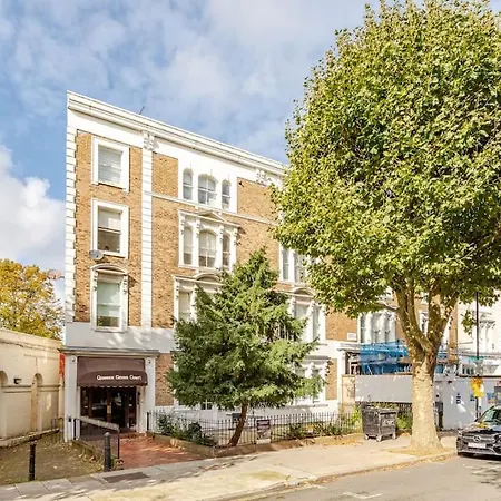 2 Bedroom Flat In St Johns Wood London