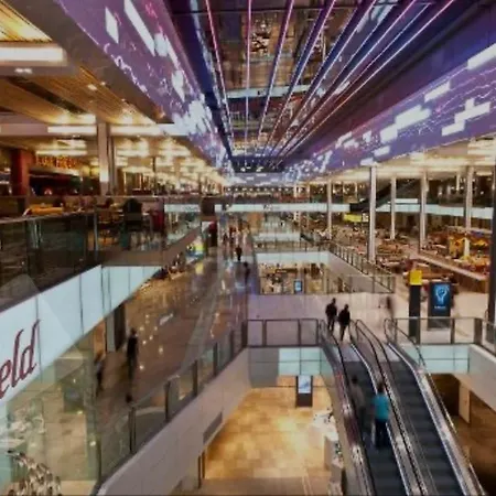 Appartamento Warner Stratford - 20mins To Central Londra