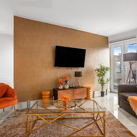 Stylish Near Wembley Stadium Apartment