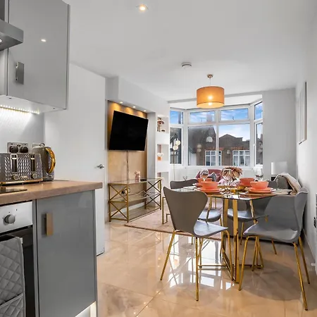 Apartment Stylish Near Wembley Stadium